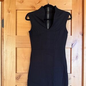 Black bodycon dress with stylish collar and zip back